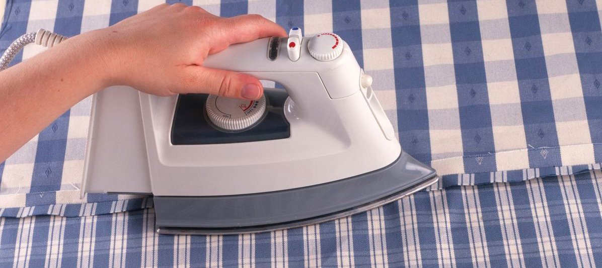 https://www.complainterator.com/wp-content/uploads/2020/08/best-iron-for-quilting.jpg